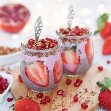 Very Berry Breakfast Jar